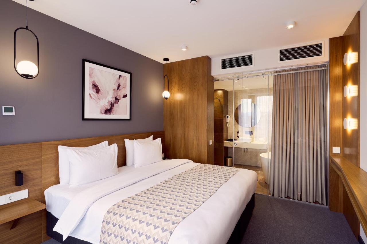 Clocks Hotel Tiflis Dış mekan fotoğraf